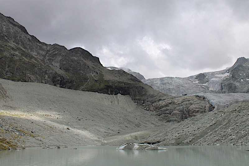 Glaciermoiry2.jpg